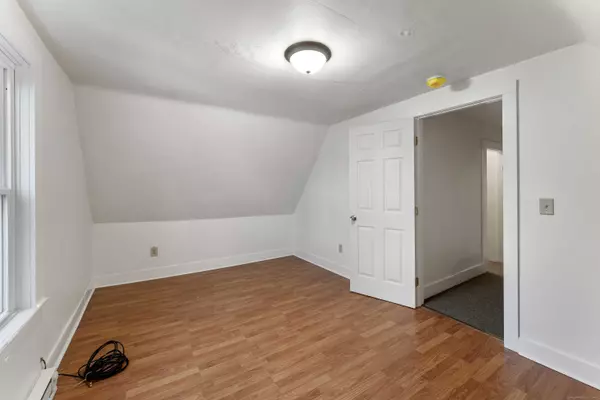 78 Smith Street, Putnam, CT 06260