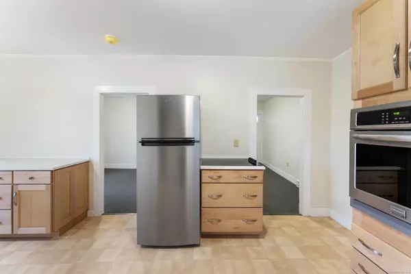 78 Smith Street, Putnam, CT 06260