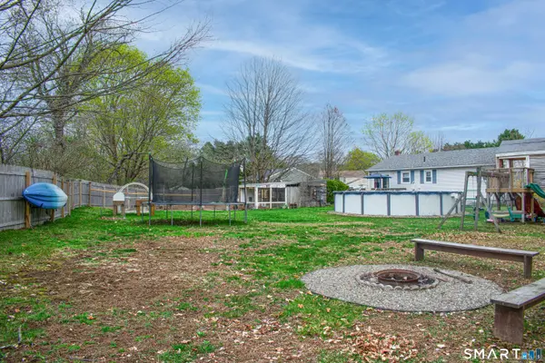 14 Liberty Lane, Thompson, CT 06277