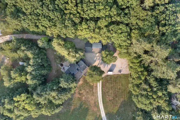 564 Hubbard Road, Killingly, CT 06241