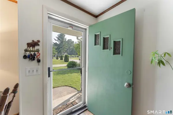 18 Pine Street, Plainfield, CT 06374