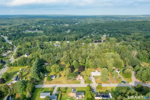 18 Philmar Drive, Plainfield, CT 06374