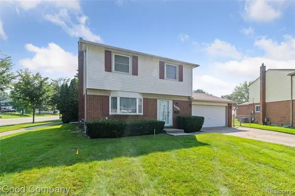 38782 Littlefield Drive, Sterling Heights, MI 48312