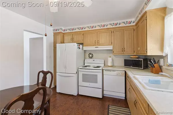 754 Alvin Street, Westland, MI 48186