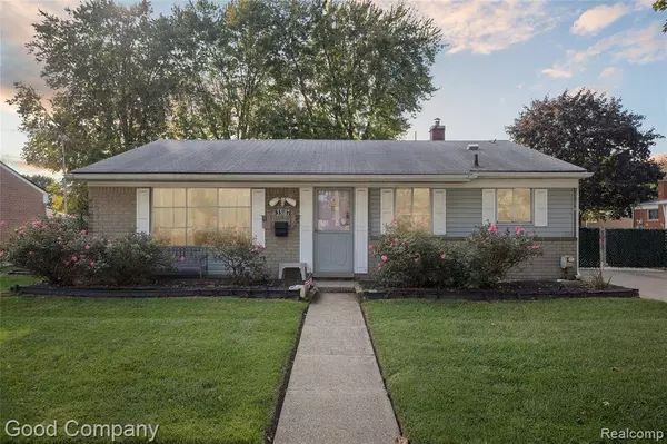 33187 Fraser Avenue, Fraser, MI 48026