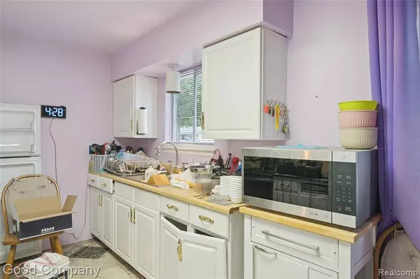 33187 Fraser Avenue, Fraser, MI 48026