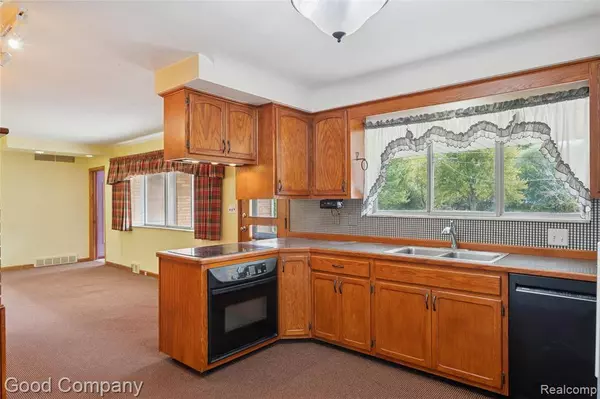 33920 Mulvey, Fraser, MI 48026