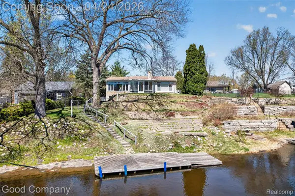 3463 Coseyburn RD, Waterford Charter Township, MI 48329