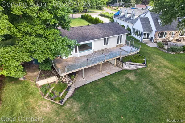 3161 Jackson BLVD, Highland Charter Township, MI 48356