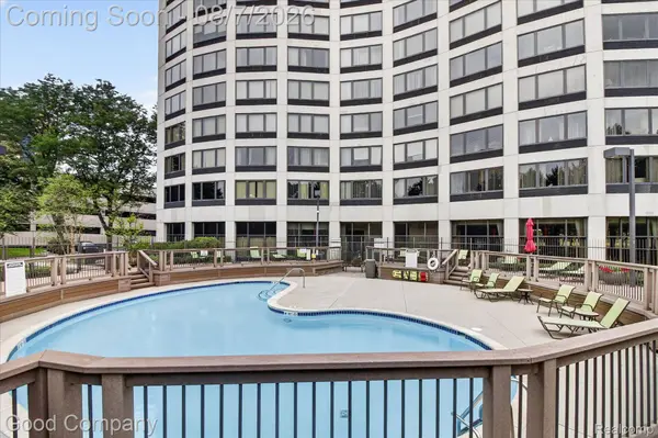 5000 Town CTR #1402, Southfield, MI 48075
