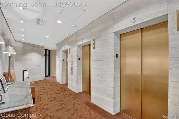 5000 Town CTR #1402, Southfield, MI 48075