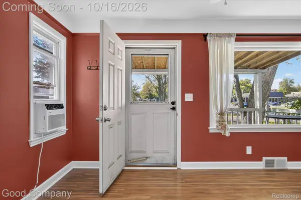 13968 Berwyn, Redford Charter Township, MI 48239