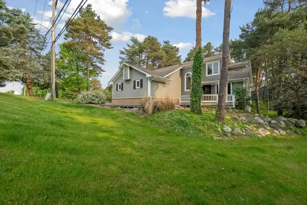 5490 Clarkston Rd, Clarkston, MI 48348-3710