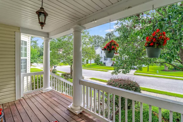 Mt Pleasant, SC 29466-8548,1664 William Hapton Way