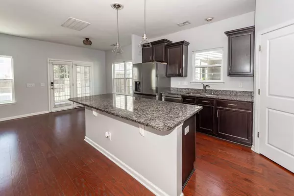 2025 Maybelles Ln, Charleston, SC 29414