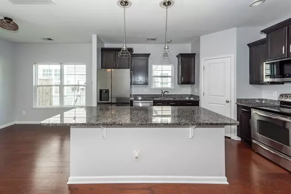 2025 Maybelles Ln, Charleston, SC 29414