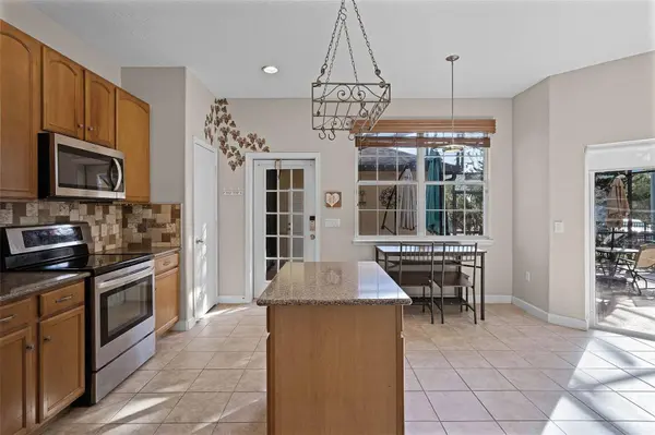 3331 MORELYN CREST CIR, Orlando, FL 32828