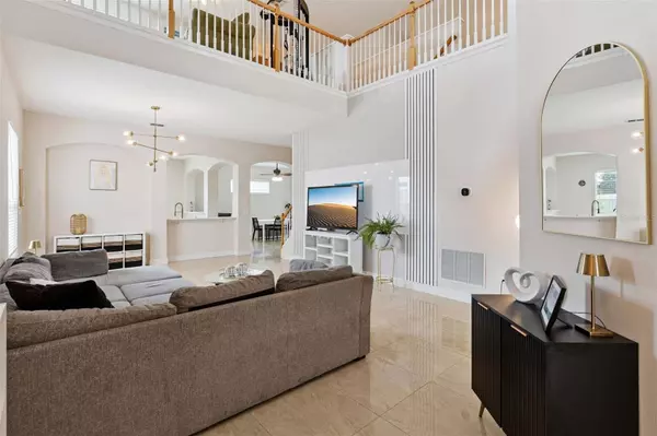 5212 SANTA ANA DR, Orlando, FL 32837