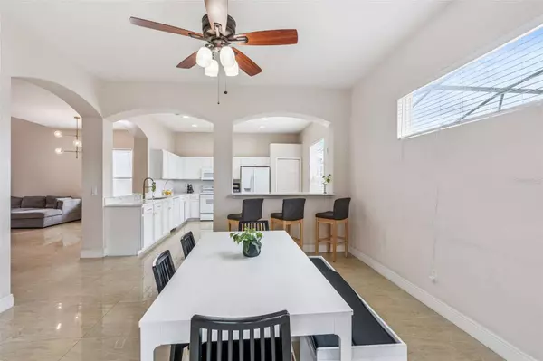 5212 SANTA ANA DR, Orlando, FL 32837