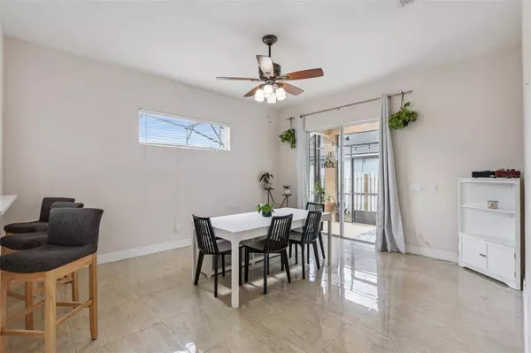 5212 SANTA ANA DR, Orlando, FL 32837