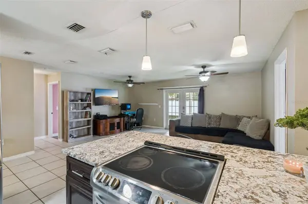 3102 GARDEN CT, St Cloud, FL 34769