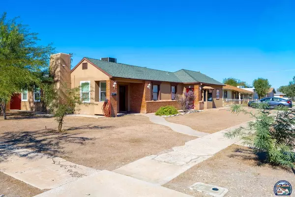 517 S H St, Imperial, CA 92251