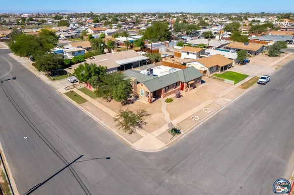 517 S H St, Imperial, CA 92251