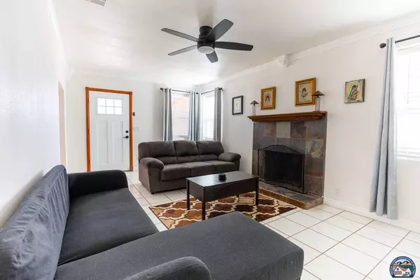 517 S H St, Imperial, CA 92251