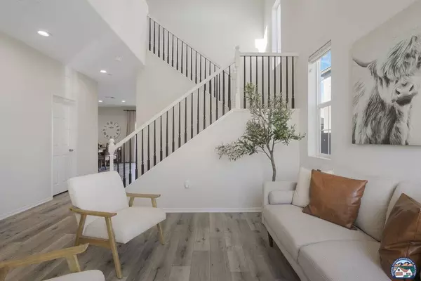 612 Las Villas St, Imperial, CA 92251