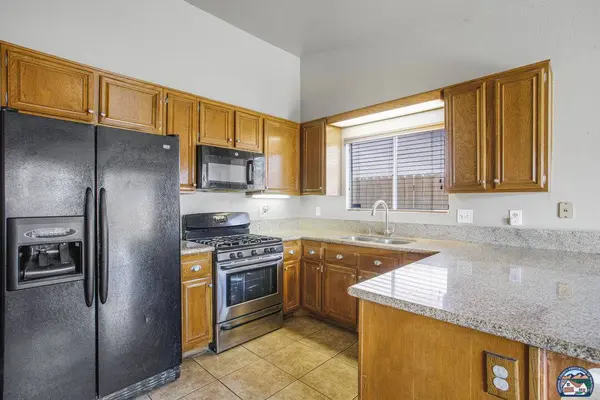 2251 W Orange Ave, El Centro, CA 92243