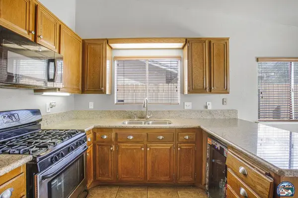 2251 W Orange Ave, El Centro, CA 92243
