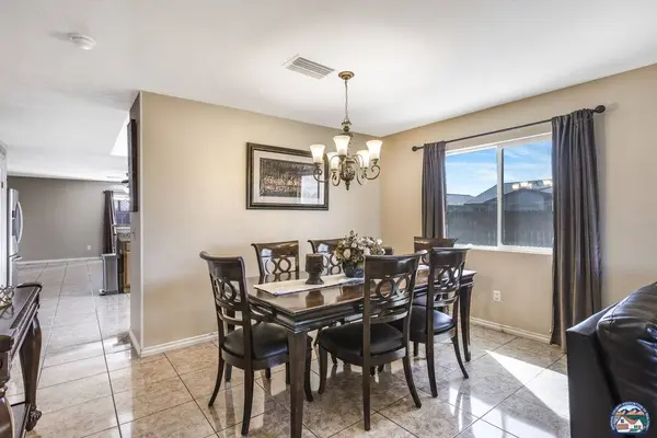 1140 Bloomfield St, Heber, CA 92249