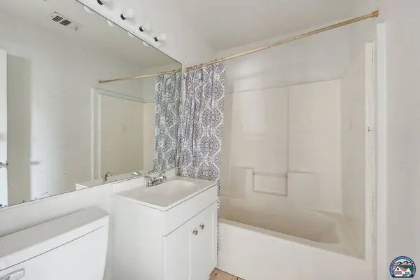 1053 Ea D St, Brawley, CA 92227