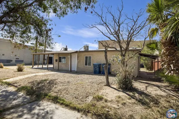 14 Grant St, Calexico, CA 92231