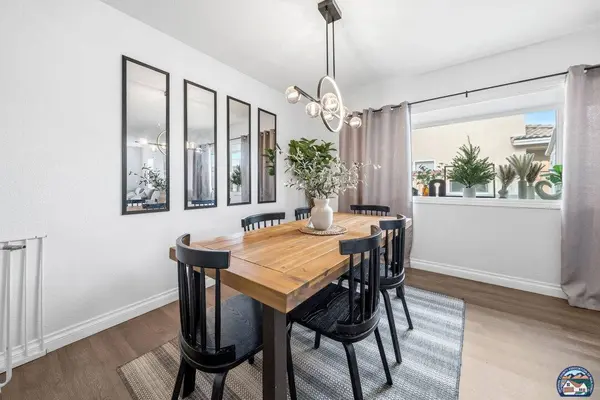 240 Shoshonean Dr, Imperial, CA 92251