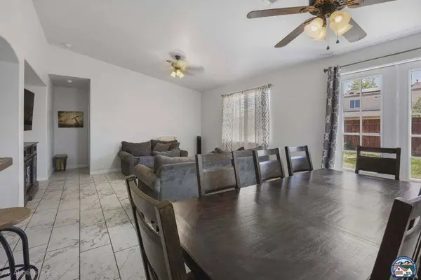 1061 Fieldview Ave, El Centro, CA 92243
