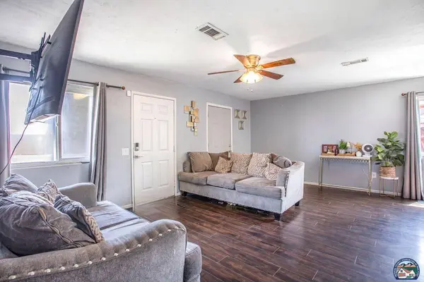 580 8th St, Westmorland, CA 92281