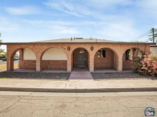 550 Taylor Pl, Calexico, CA 92231