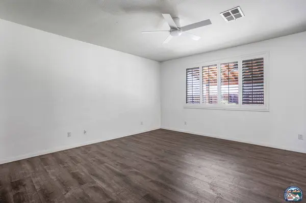 226 Robert J Porter Dr, El Centro, CA 92243