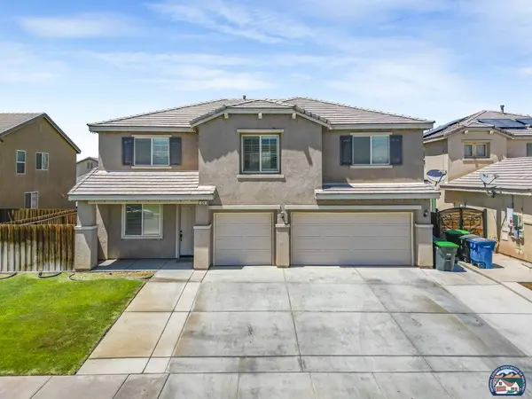 226 Robert J Porter Dr, El Centro, CA 92243