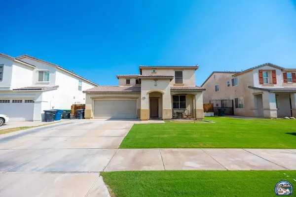 956 Palmview Ave, El Centro, CA 92243