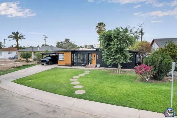 1261 Sandalwood Dr, El Centro, CA 92243
