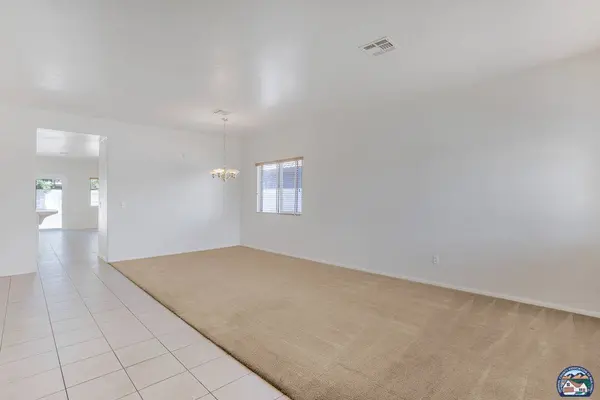 1802 Farmer Dr, El Centro, CA 92243