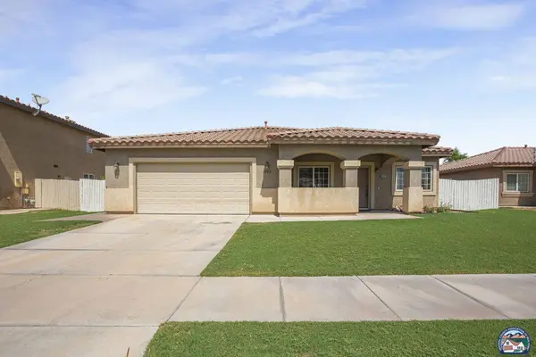1802 Farmer Dr, El Centro, CA 92243