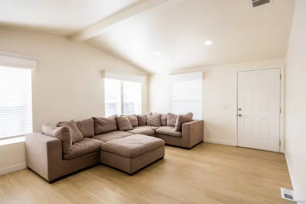 402 63rd St #250, San Diego, CA 92114