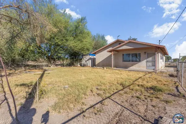 524 W Cady Rd, Brawley, CA 92227