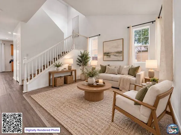 642 Las Villas St, Imperial, CA 92251