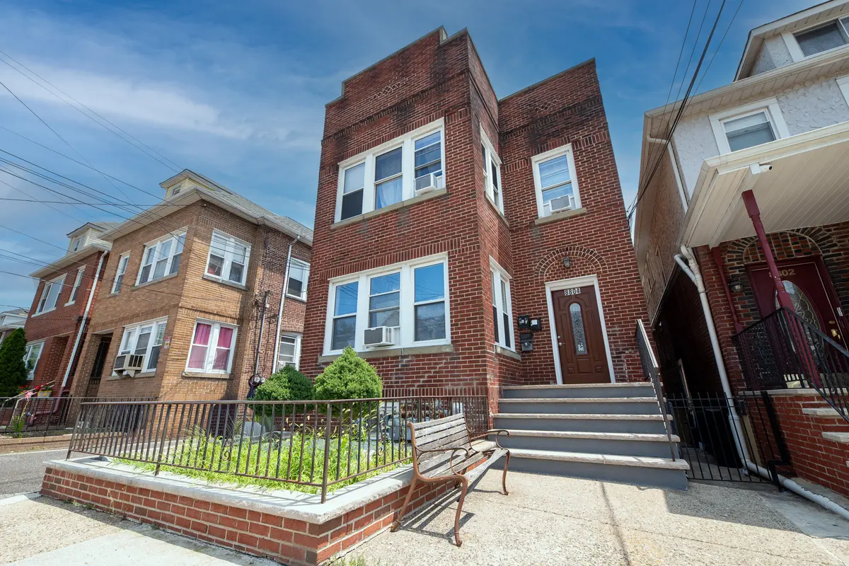 8804 3rd Ave, North Bergen, NJ 07047-6565