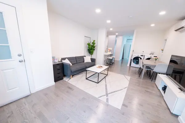 136 North St, Jersey City, NJ 07307-2551