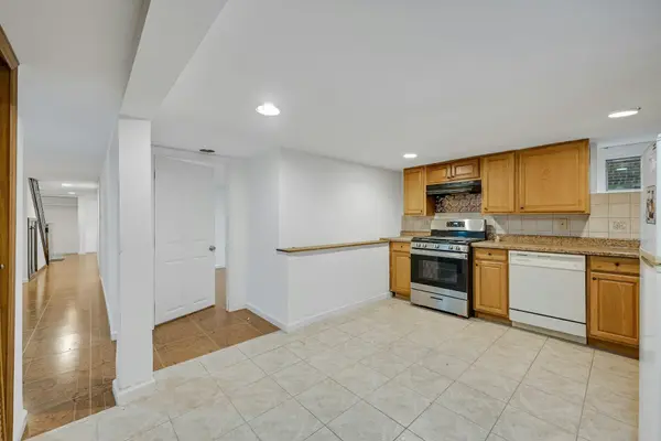 8804 3rd Ave, North Bergen, NJ 07047-6565